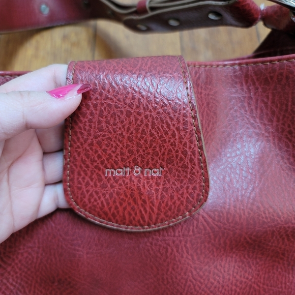 Matt & Nat Vegan Shoulder Bag - Picture 5 of 15